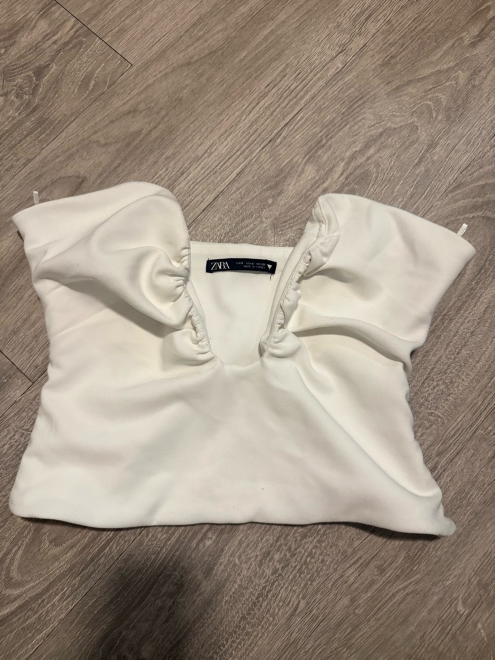 Zara Cream Ruffle-Trim V-Neck Crop Top